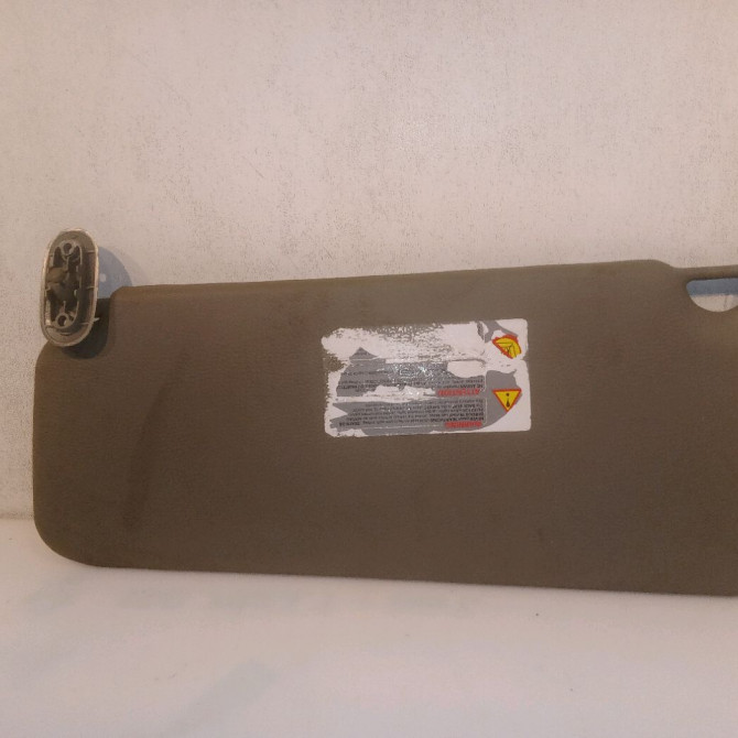 Pare-soleil droit occasion RENAULT SCENIC I Phase 2 08-1999->06-2003 1.9 DCI 100ch 8200068820 1