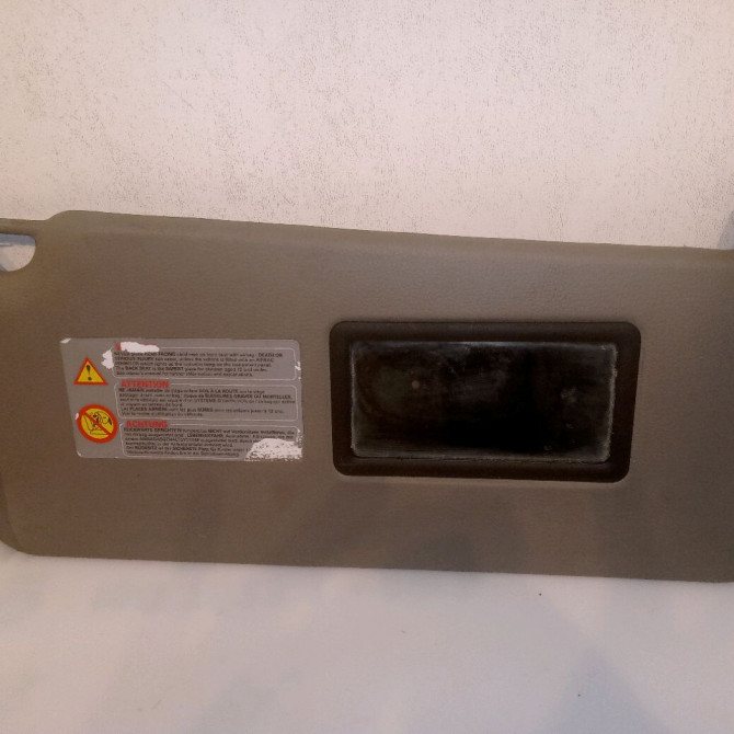 Pare-soleil droit occasion RENAULT SCENIC I Phase 2 08-1999->06-2003 1.9 DCI 100ch 8200068820 2