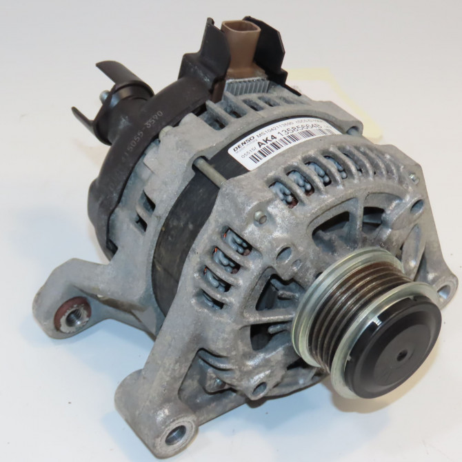 Alternateur occasion  13520812 1