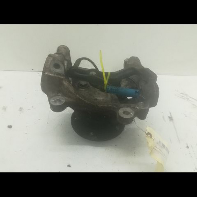 Moyeu avd occasion B.M.W. SERIE 5 V Phase 1 07-2003->03-2007 530d 218ch 31226765601 1