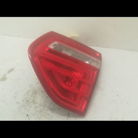 Feu arrière intérieur droit occasion CITROEN C4 PICASSO I Phase 1 01-2007->10-2013 2.0 HDi 138ch 6351LR