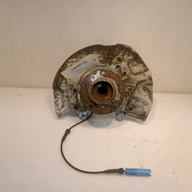 Moyeu avd occasion B.M.W. SERIE 5 V Phase 1 07-2003->03-2007 530d 218ch 31226765601 1