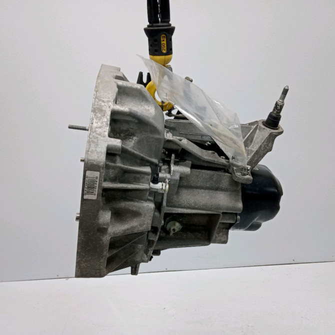 Boîte à vitesse mecanique occasion RENAULT CLIO III Phase 2 03-2009->12-2014 1.5 DCI 90ch 8201115695 2