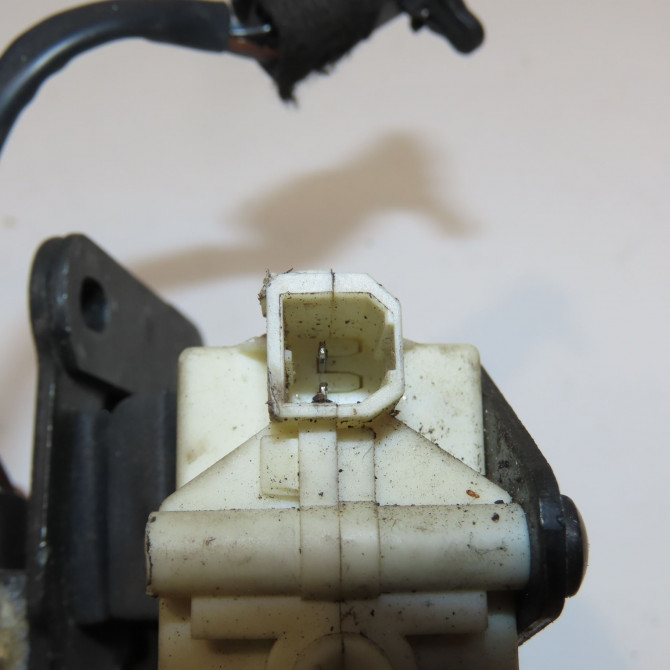 Serrure hayon occasion ALFA ROMEO ALFA GT Phase 1 03-2004->12-2010 1.9 JTDm 150ch 50507567 4