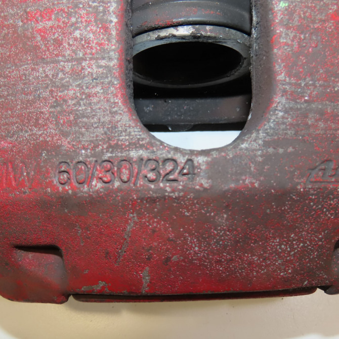 Etrier de frein avant droit occasion B.M.W. SERIE 5 V phase 2 TOURING 03-2007->05-2010 34116753660 5