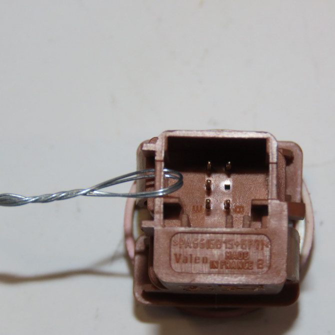 Bouton de warning occasion CITROEN XSARA phase 2 BREAK 09-2000->12-2005 2.0 HDI 90ch 6554J6 3