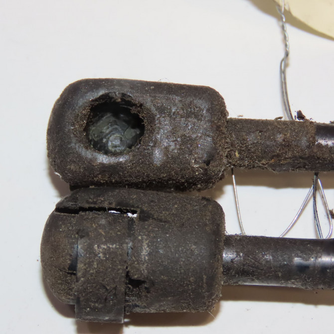 Verin droit hayon occasion CITROEN C4 PICASSO I Phase 1 01-2007->10-2013 1.6 HDi 16v 110ch 8731T0 3