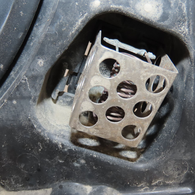 Ventilateur de refroidissement occasion NISSAN MICRA III Phase 1 01-2003->07-2005 1.5 DCI 82ch 21481AY610 3