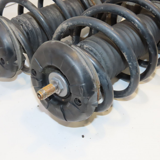 Amortisseur avant droit occasion PEUGEOT 3008 I Phase 1 04-2009->12-2013 2.0 HDI 150ch 5208E7 2