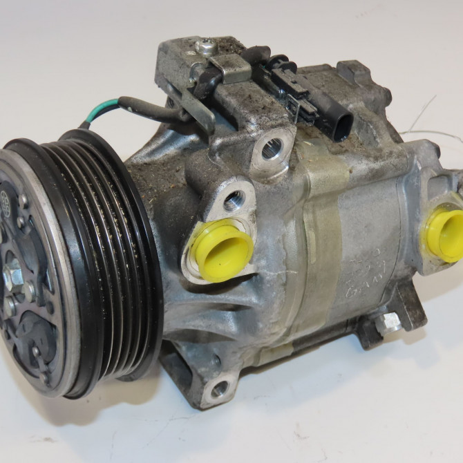 Compresseur air conditionne occasion OPEL KARL Phase 1 04-1995->04-1999 1.0i 75ch 42870861 1