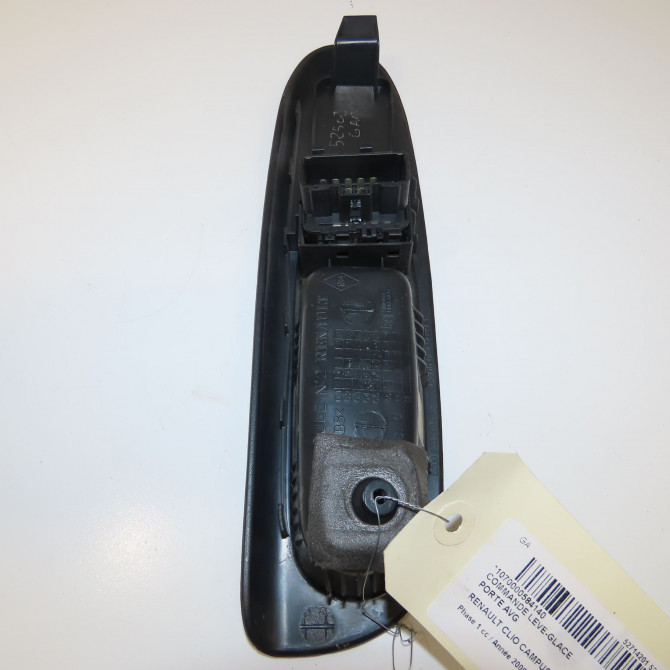 Commande lève-glace porte avant gauche occasion RENAULT CLIO CAMPUS II Phase 1 07-2006->07-2009 1.5 DCI 70ch 8200060045 2