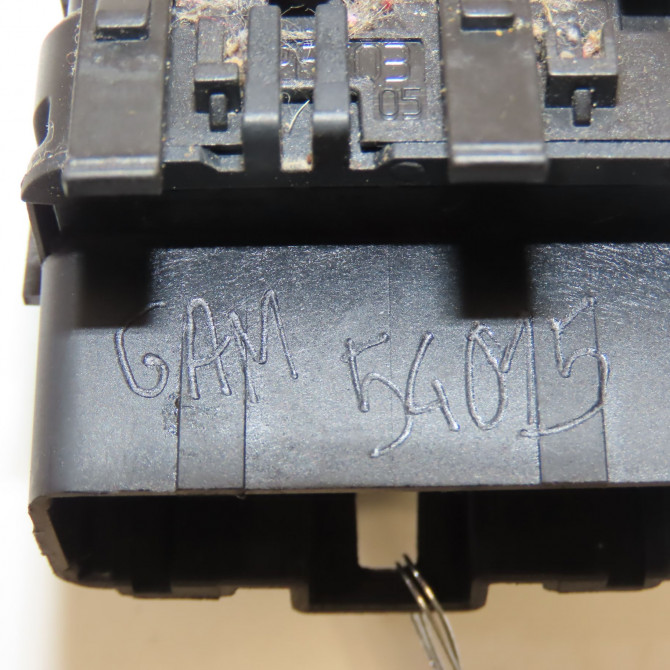 Commande leve-glace porte arrière droite occasion RENAULT CLIO II Phase 2 06-2001->07-2006 1.5 DCI 80ch 8200060045 3