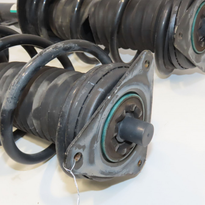 Amortisseur avant droit occasion RENAULT KADJAR Phase 1 06-2015->... 1.2 TCE 130ch 543024EA3A 2