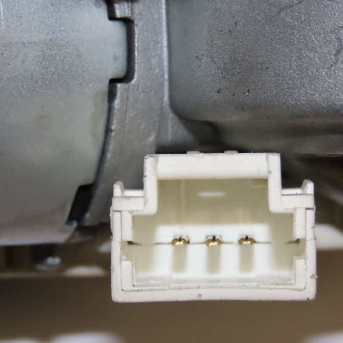 Moteur essuie-glace arrière occasion RENAULT CLIO II Phase 2 06-2001->07-2006 1.5 DCI 65ch 8200071214 3