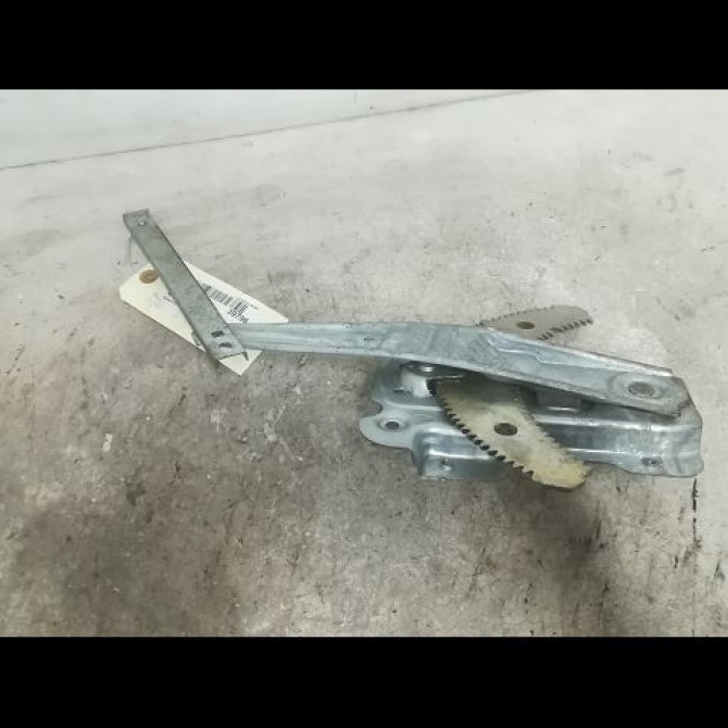 Mecanisme leve-glace arrière droit occasion NISSAN MICRA III Phase 2 11-2005->11-2007 1.2i 65ch 82720AX11B 2