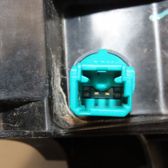 Pedale embrayage occasion RENAULT TRAFIC III Phase 1 06-2014->... 1.6 DCI 120ch 465405580R 4