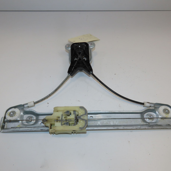 Mecanisme leve-glace arrière gauche occasion OPEL KARL Phase 1 04-1995->04-1999 1.0i 75ch 42439348 2