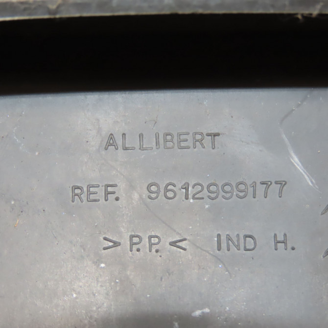 Calandre occasion CITROEN C15 Phase 1 07-1987->06-1996 1.9 D 3