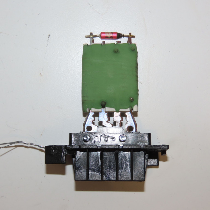 Resistance de chauffage occasion FIAT FIORINO III Phase 1 01-2008->... 1.3 MULTIJET 16v 95ch 55702436 1