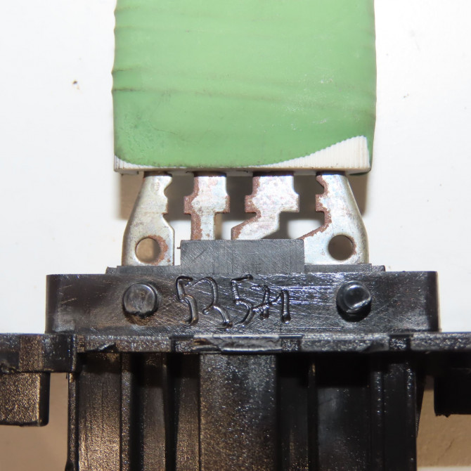 Resistance de chauffage occasion FIAT FIORINO III Phase 1 01-2008->... 1.3 MULTIJET 16v 95ch 55702436 3