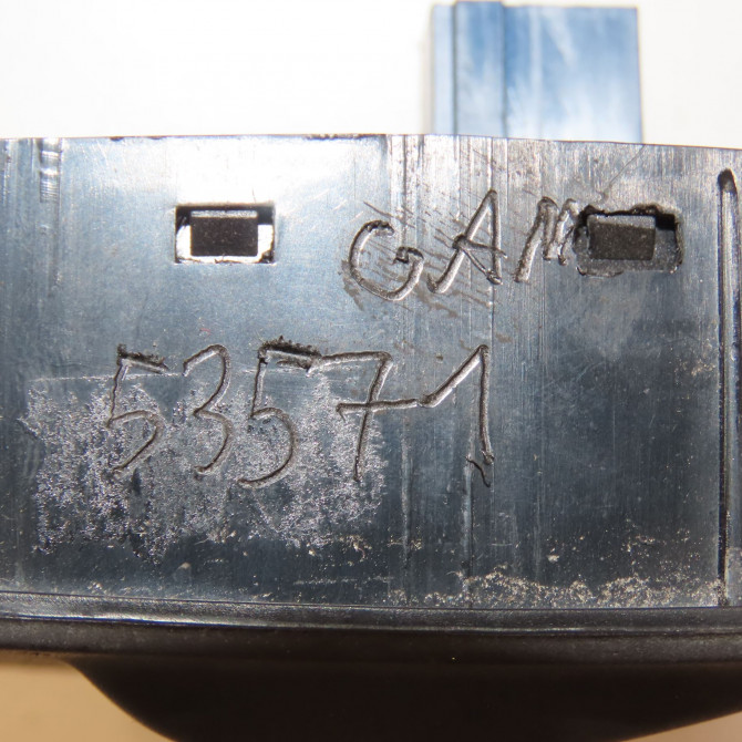 Commande lève-glace porte avant gauche occasion FIAT FIORINO III Phase 1 01-2008->... 1.3 MULTIJET 16v 95ch 4