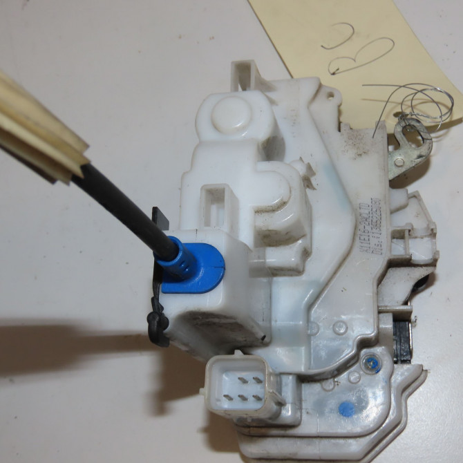 Serrure porte avd occasion FIAT FIORINO III Phase 1 01-2008->... 1.3 MULTIJET 16v 95ch 1379535080 2