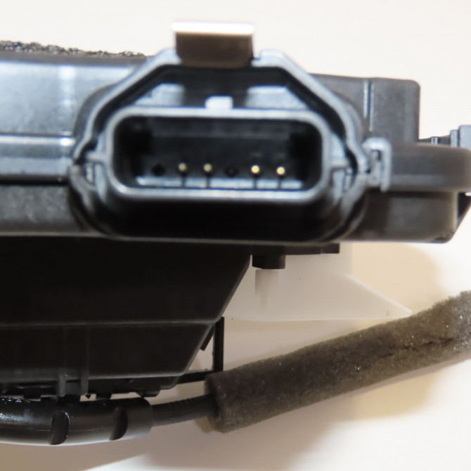 Serrure porte avg occasion  805032387R 5