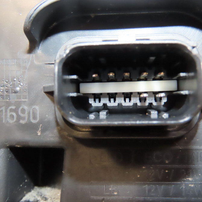 Phare droit occasion  260104922R 3