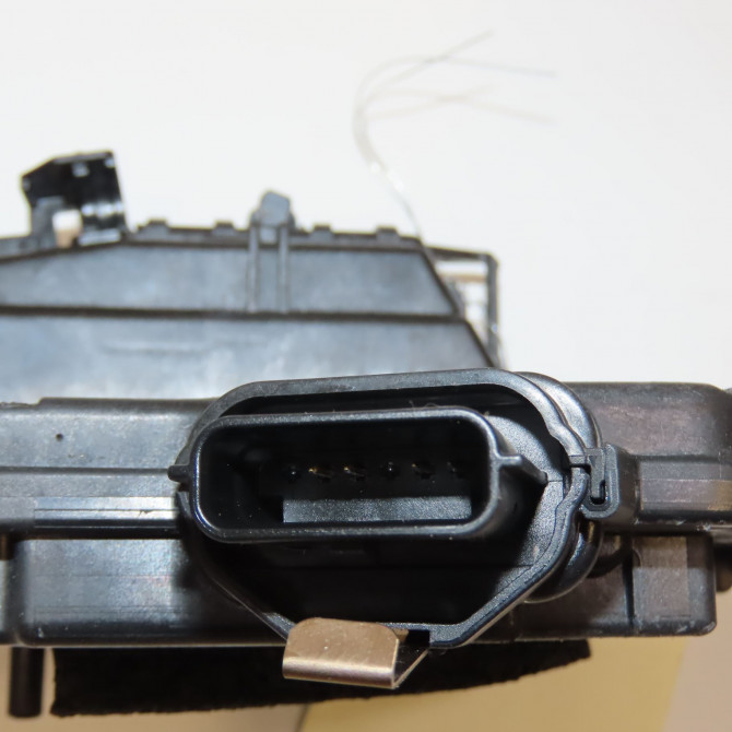 Serrure porte ard occasion  825007311R 4