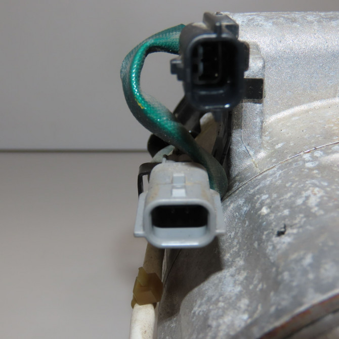 Compresseur air conditionne occasion  926002076R 5