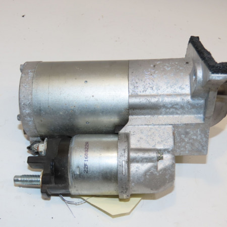 <span class="tt">Démarreur occasion  </span><span class="designation"> </span>