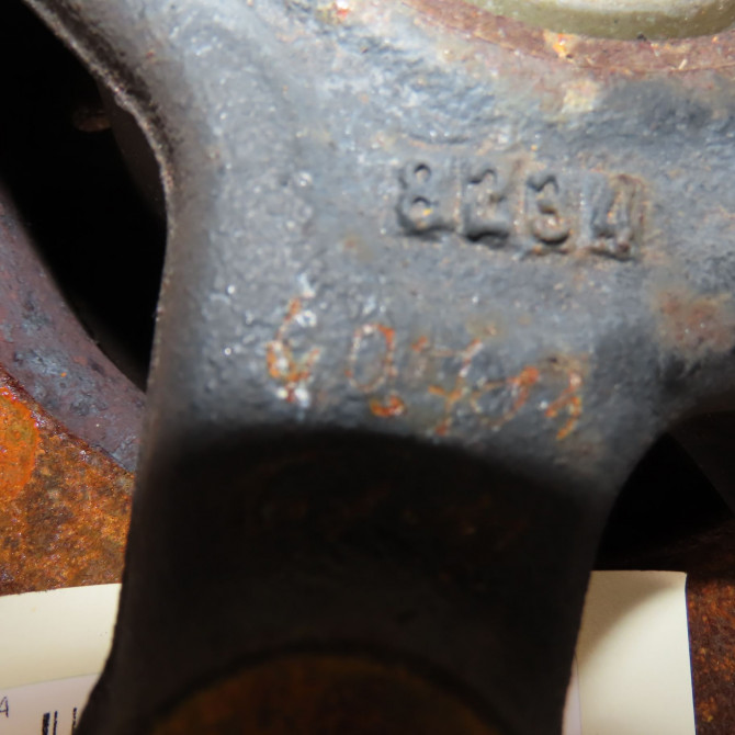 Moyeu avg occasion MERCEDES SPRINTER II 4