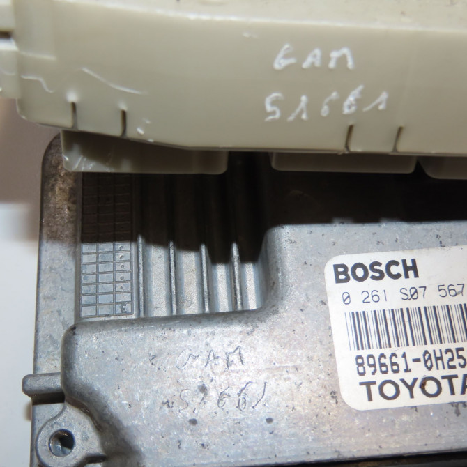 Calculateur moteur occasion PEUGEOT 107 Phase 3 01-2012->06-2014 1.0 68ch B000727880 7