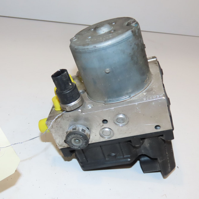 Unité hydraulique ABS occasion ALFA ROMEO ALFA GT Phase 1 03-2004->12-2010 1.9 JTDm 150ch 71747794 3