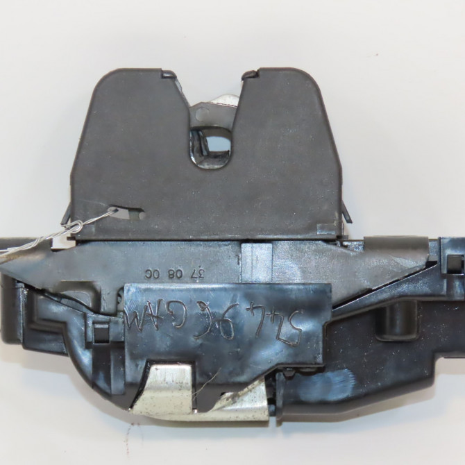 Serrure coffre arrière occasion CITROEN C5 II Phase 1 04-2008->... 1.6 HDi 16v 110ch 8719G6 1