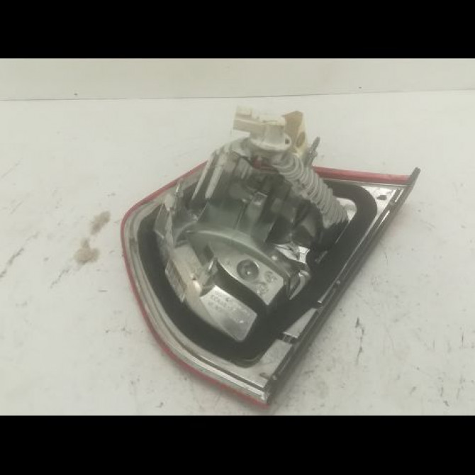 Feu arrière interieur gauche occasion CITROEN C4 PICASSO I Phase 1 01-2007->10-2013 2.0 HDi 138ch 6350LR 2