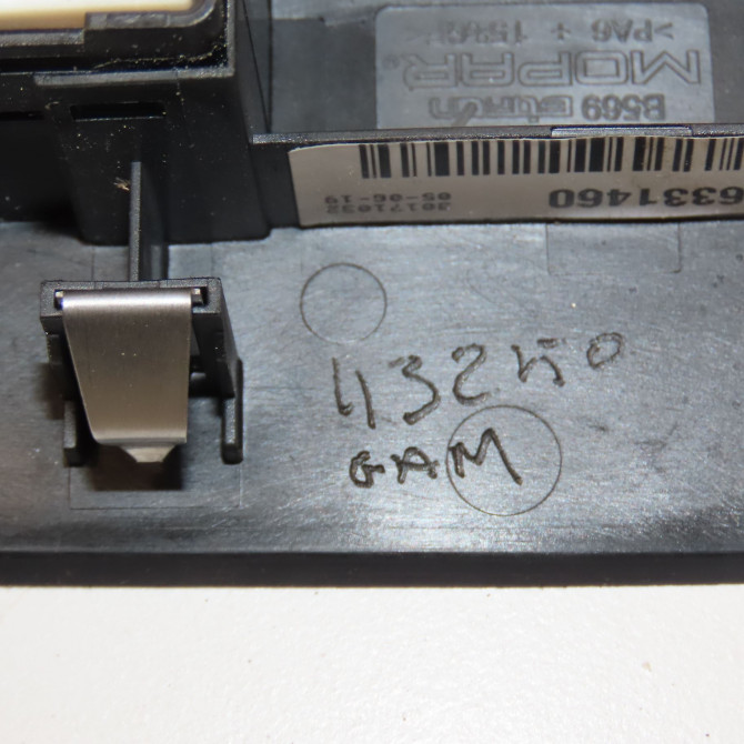 Commande lève-glace porte avant droite occasion FIAT 500X Phase 1 11-2014->... 735603932 5