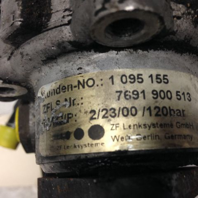 Pompe direction assistee occasion B.M.W. SERIE 3 IV Phase 2 09-2001->03-2005 320d 32411095155 5