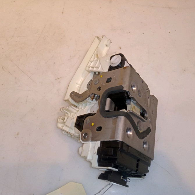 Serrure porte arg occasion JEEP RENEGADE Phase 1 09-2014->... 52139904 2