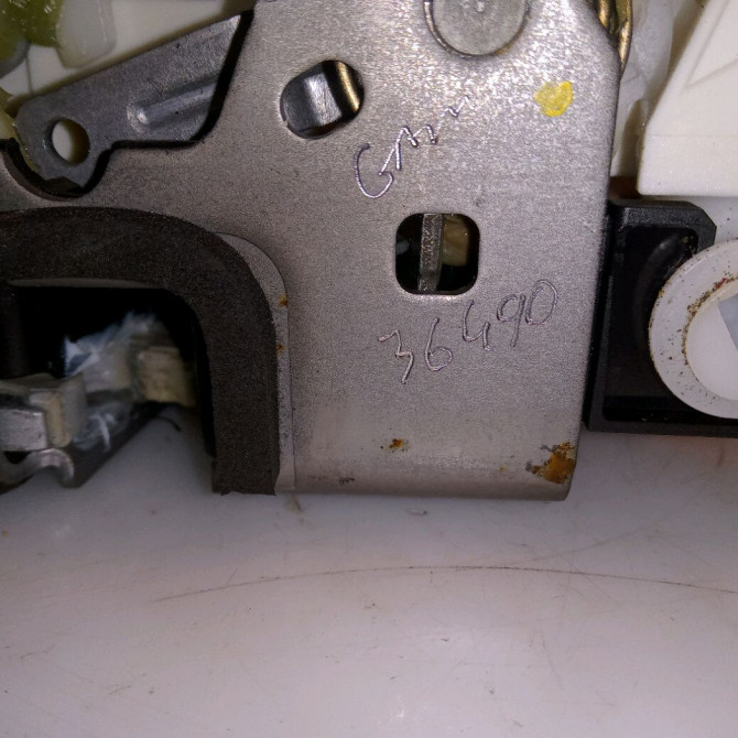 Serrure porte arg occasion JEEP RENEGADE Phase 1 09-2014->... 52139904 3