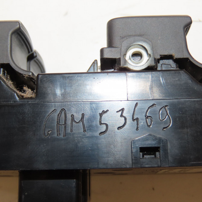 Commande lève-glace porte avant gauche occasion KIA CEE D II Phase 1 09-2012->... 1.4 CRDI 90ch 93570A2000WK 5