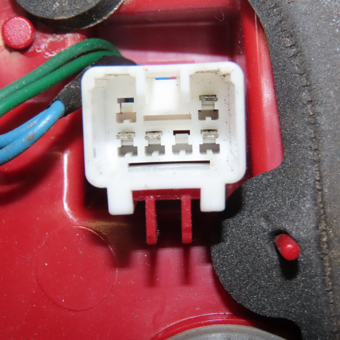 Feu arrière intérieur droit occasion KIA CEE D II Phase 1 09-2012->... 1.4 CRDI 90ch 92440A2100 3