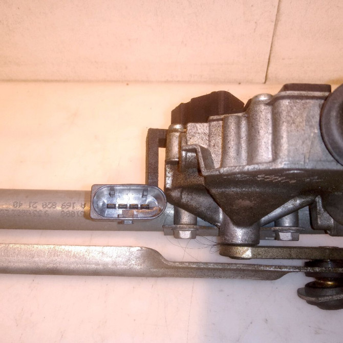 Moteur essuie-glace avant occasion MERCEDES CLASSE A II Phase 1 12-2004->04-2008 A 180 CDI 1698202140 5