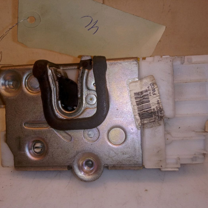 Serrure porte avd occasion MERCEDES CLASSE A II Phase 1 12-2004->04-2008 A 180 CDI 1697204235 4