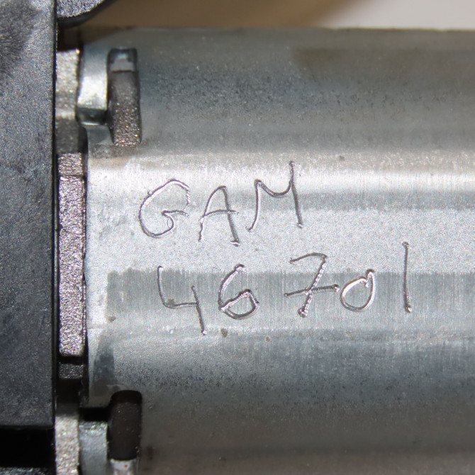 Moteur essuie-glace arrière occasion KIA CEE D II Phase 1 BREAK 09-2012->12-2015 98700A2500 6