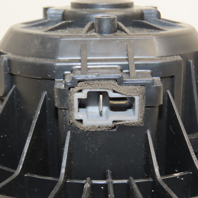 Ventilateur de chauffage occasion KIA CEE D II Phase 1 BREAK 09-2012->12-2015 971133X000 4