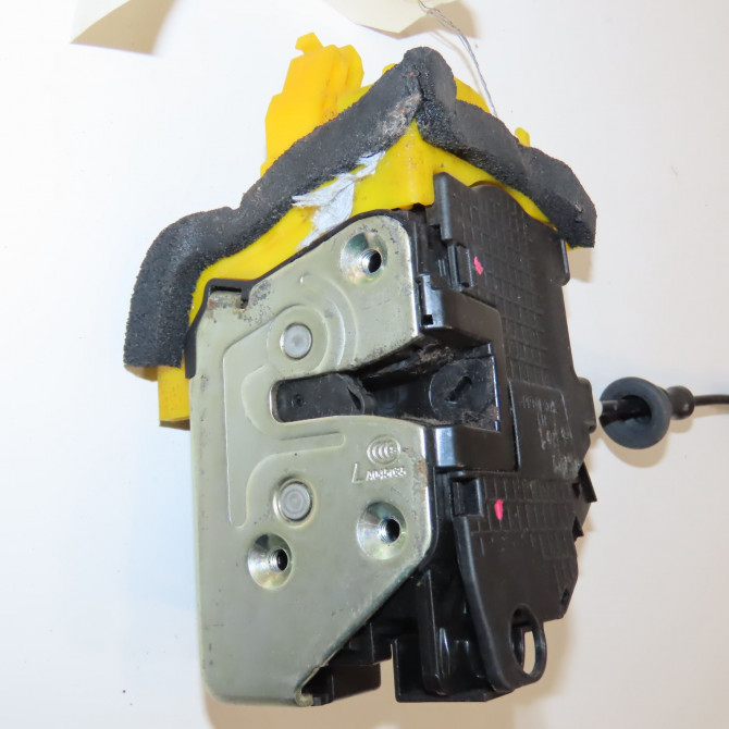 Serrure porte avg occasion KIA CEE D II Phase 1 BREAK 09-2012->12-2015 81310A2100 1