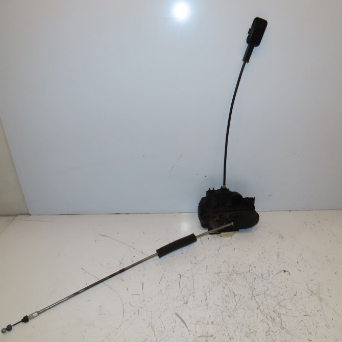 Serrure porte ard occasion NISSAN MICRA III Phase 1 01-2003->07-2005 1.5 DCI 65ch 82500AX11A 1