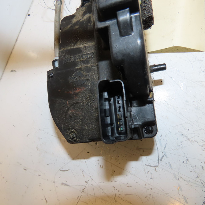 Serrure porte ard occasion NISSAN MICRA III Phase 1 01-2003->07-2005 1.5 DCI 65ch 82500AX11A 4