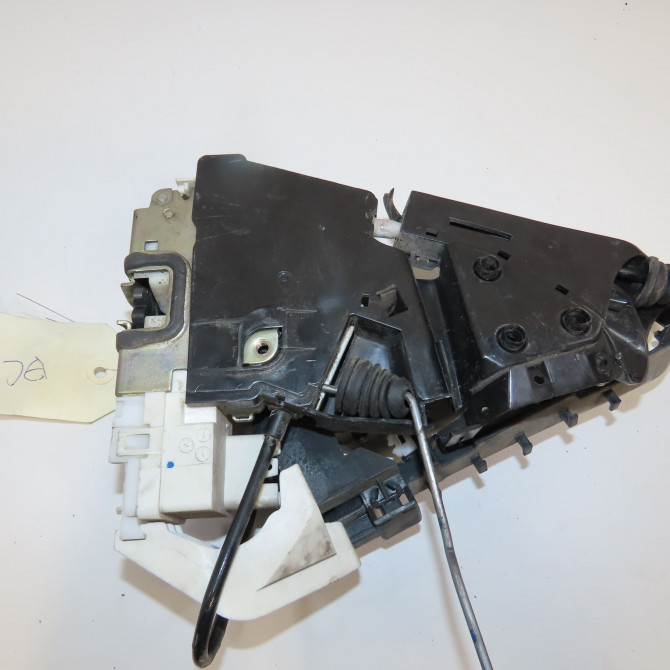 Serrure porte ard occasion MERCEDES CLASSE A II Phase 1 12-2004->04-2008 A 160 CDI 1697303035 1